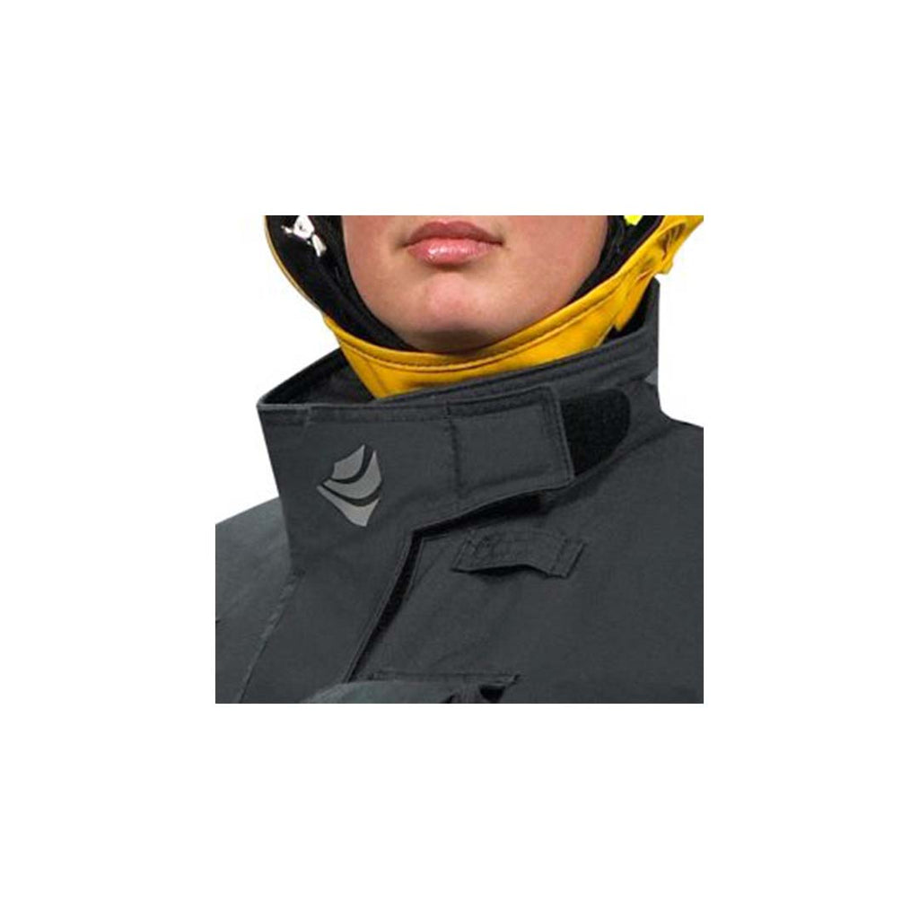 Variable height collar on the INNOTEX ENERGY™ RDG50 Bunker Gear coat