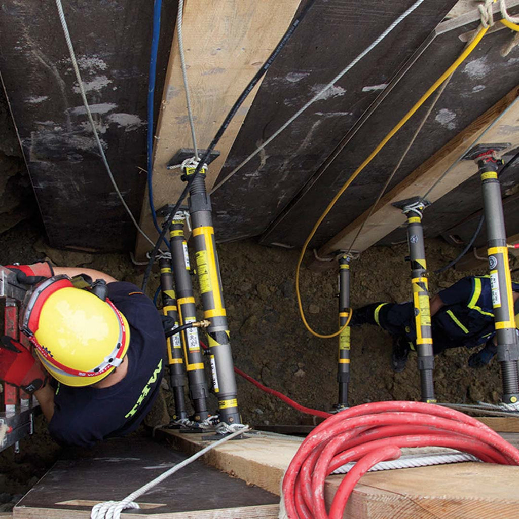 Paratech Basic 12 Shore Trench Kit | AJ Stone – A.J. Stone Company Ltd.